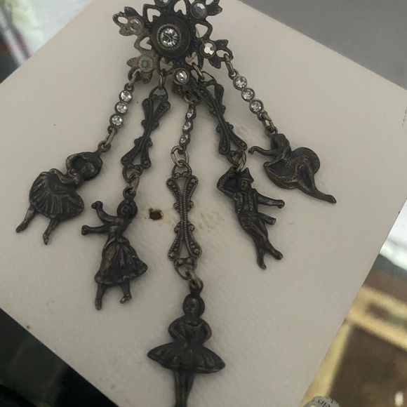 Antique broach - Picture 1 of 1